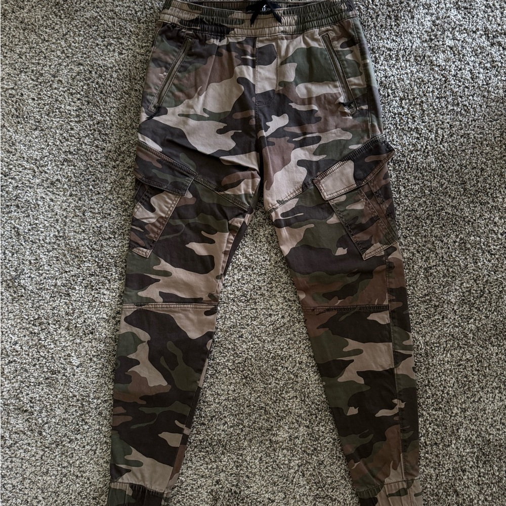 Camouflage Hollister Cargo Jogger Pants